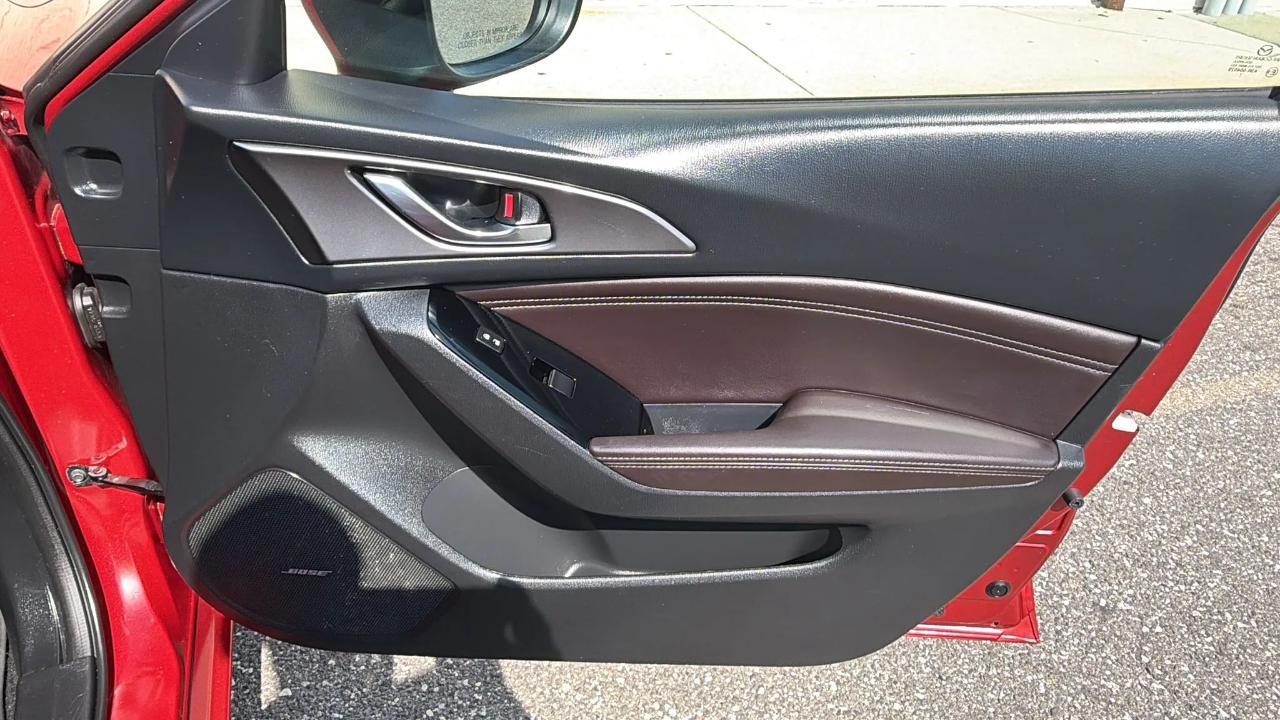 Mazda Mazda3 5-Door Grand Touring Auto 2018