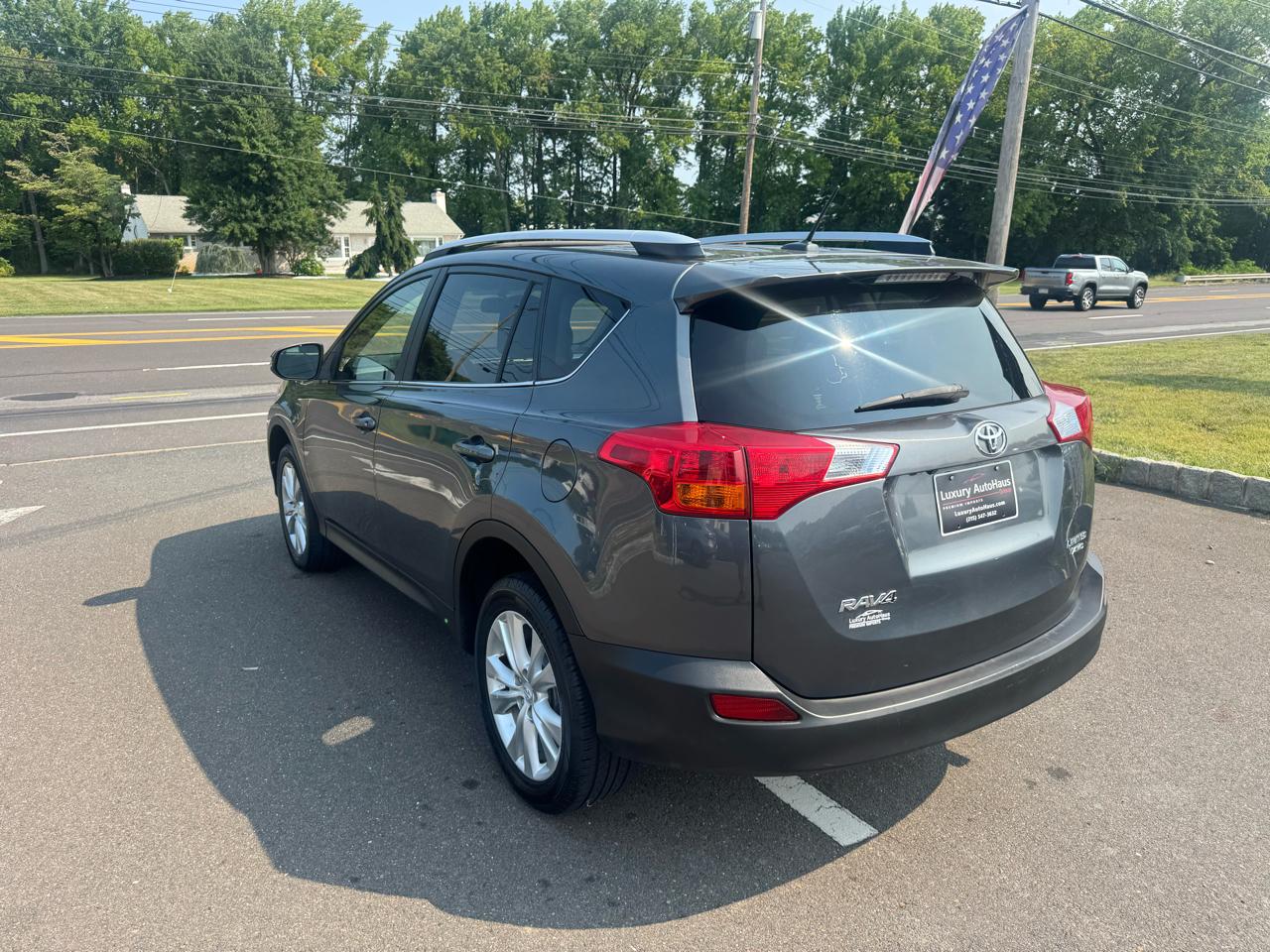 Toyota RAV4 AWD 4dr Limited (Natl) 2015