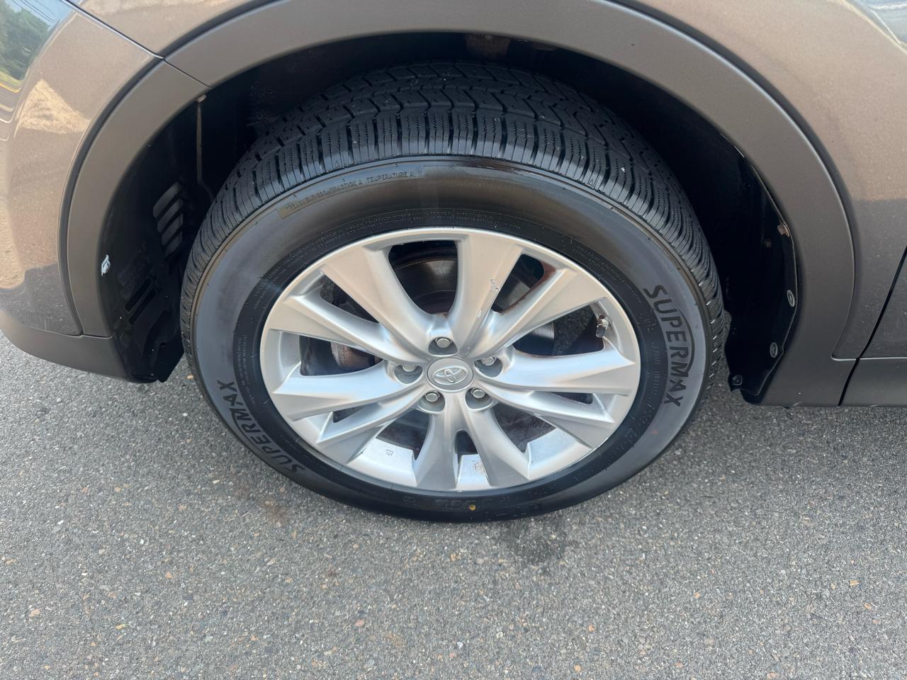 Toyota RAV4 AWD 4dr Limited (Natl) 2015
