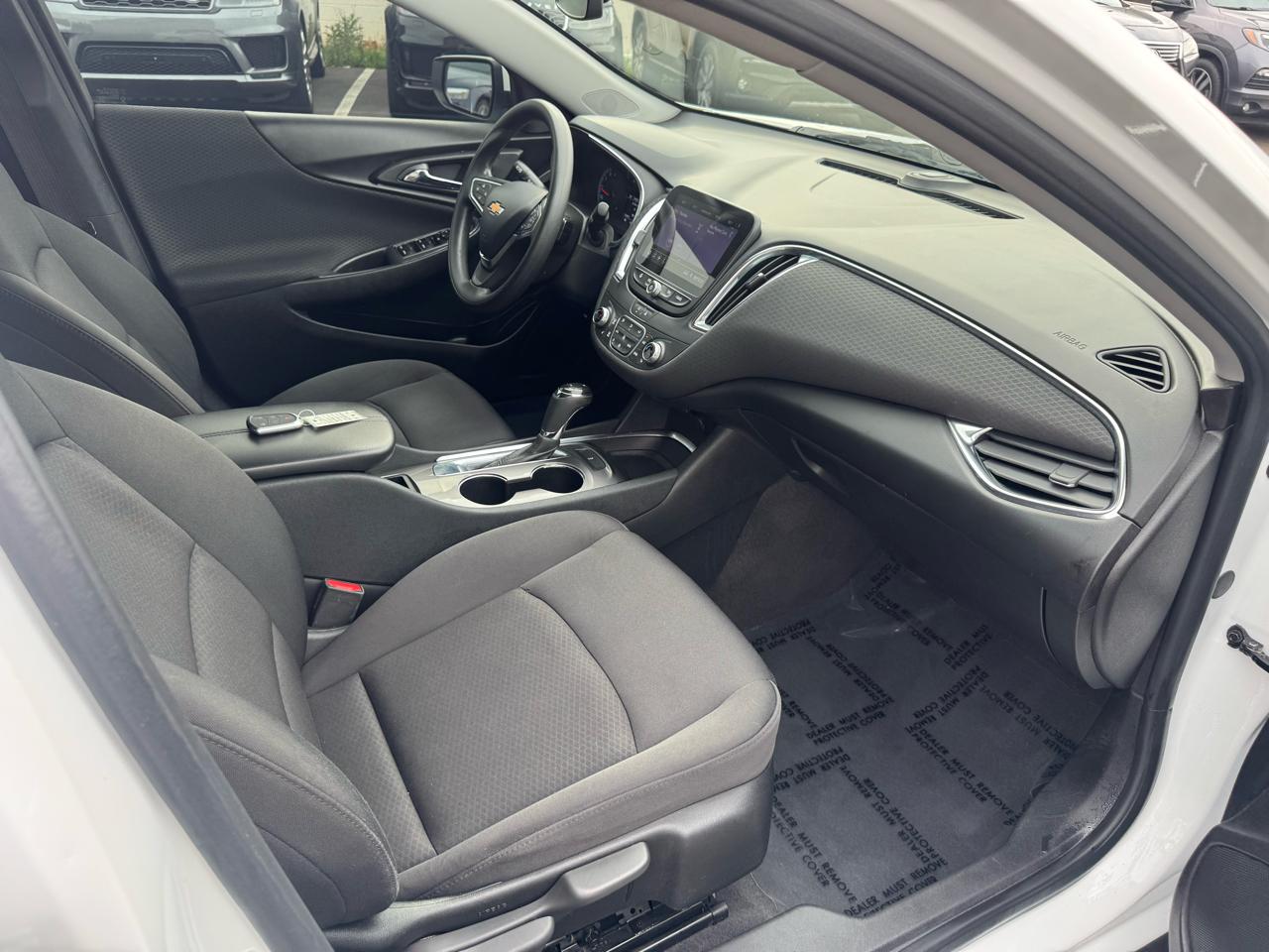 Chevrolet Malibu 4dr Sdn LT 2020