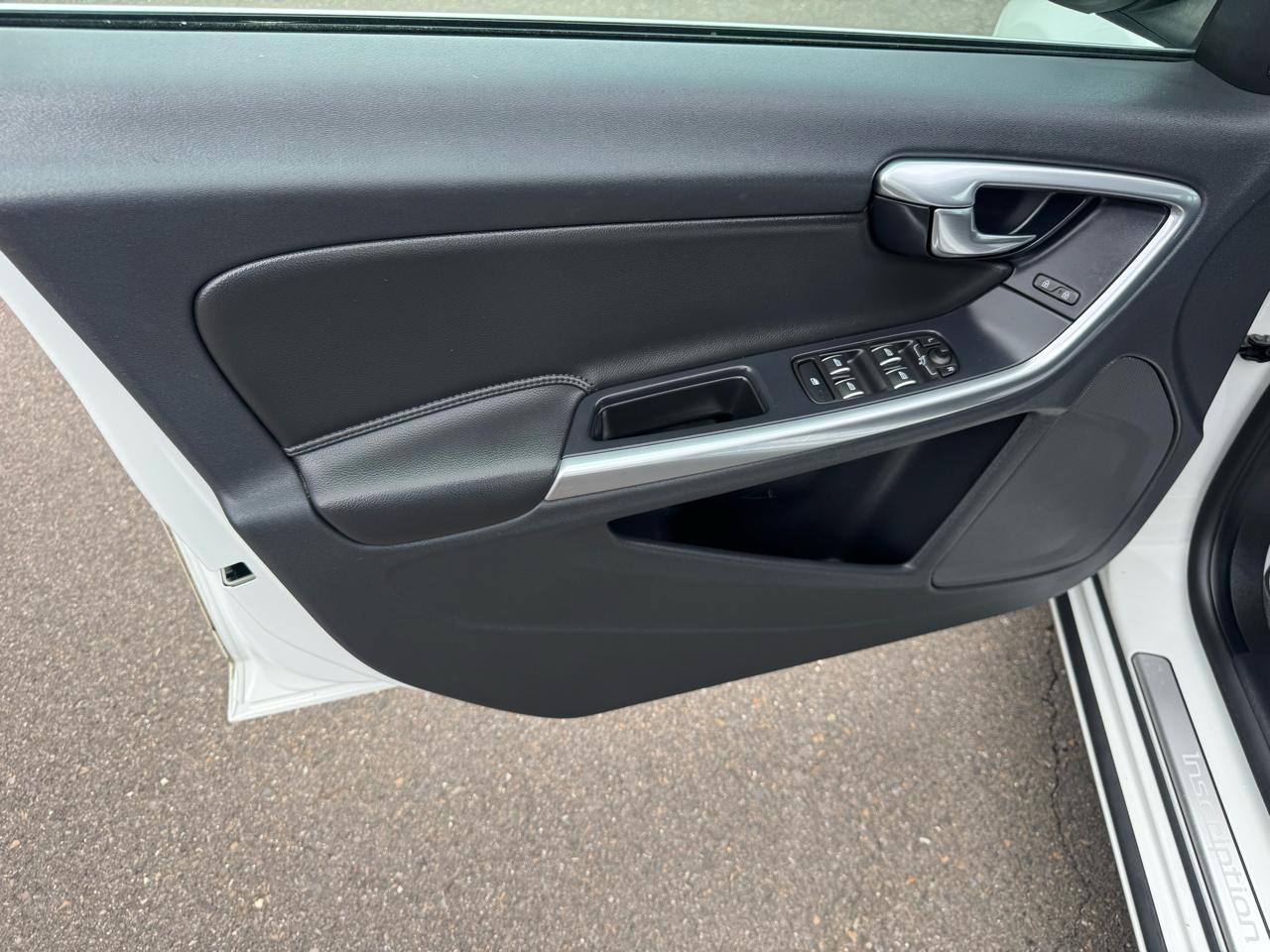 Volvo S60 T5 AWD Inscription 2017
