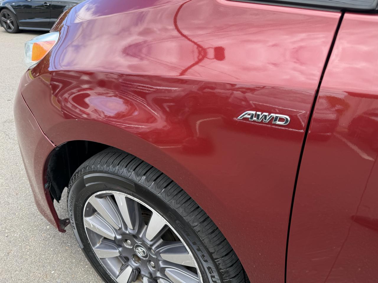Toyota Sienna Limited Premium AWD 7-Passenger (Natl) 2020