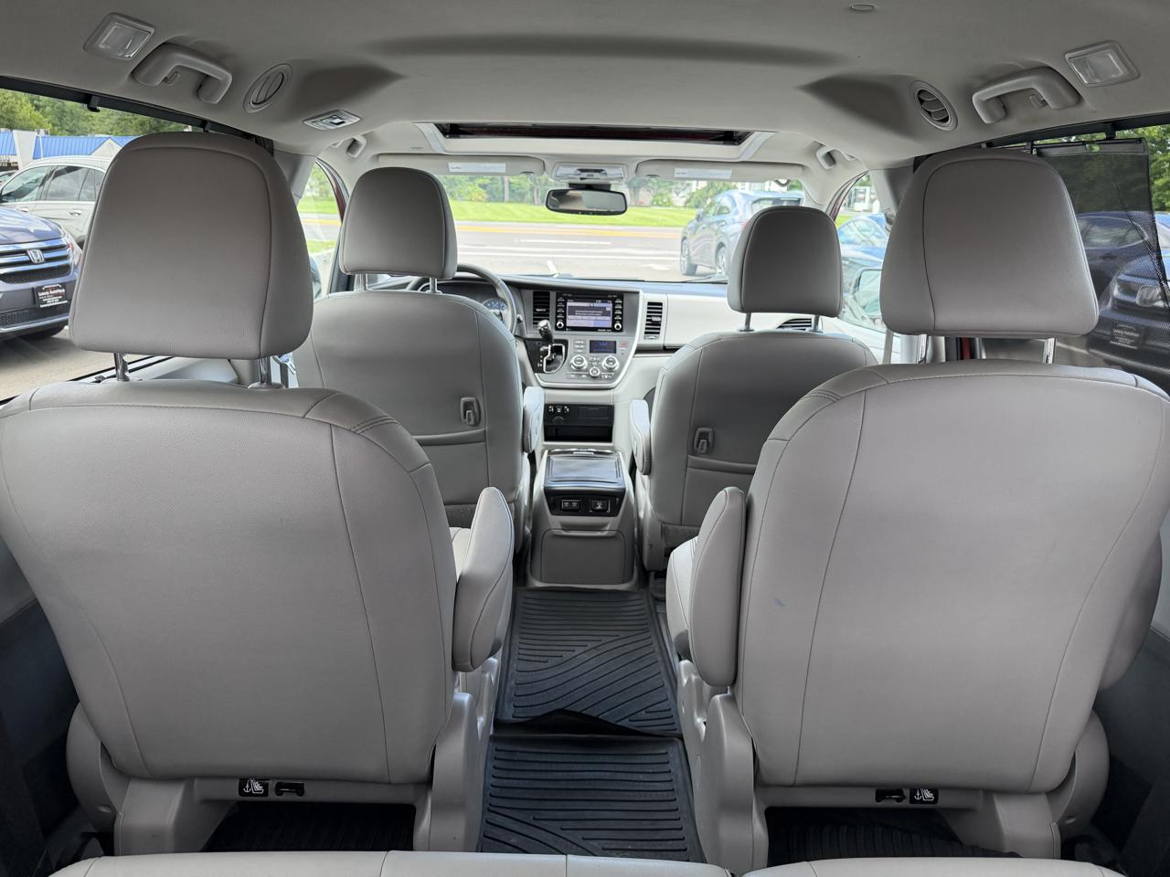 Toyota Sienna Limited Premium AWD 7-Passenger (Natl) 2020