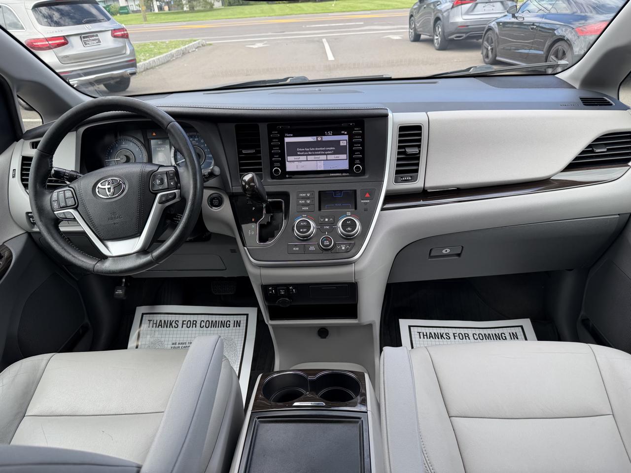 Toyota Sienna Limited Premium AWD 7-Passenger (Natl) 2020