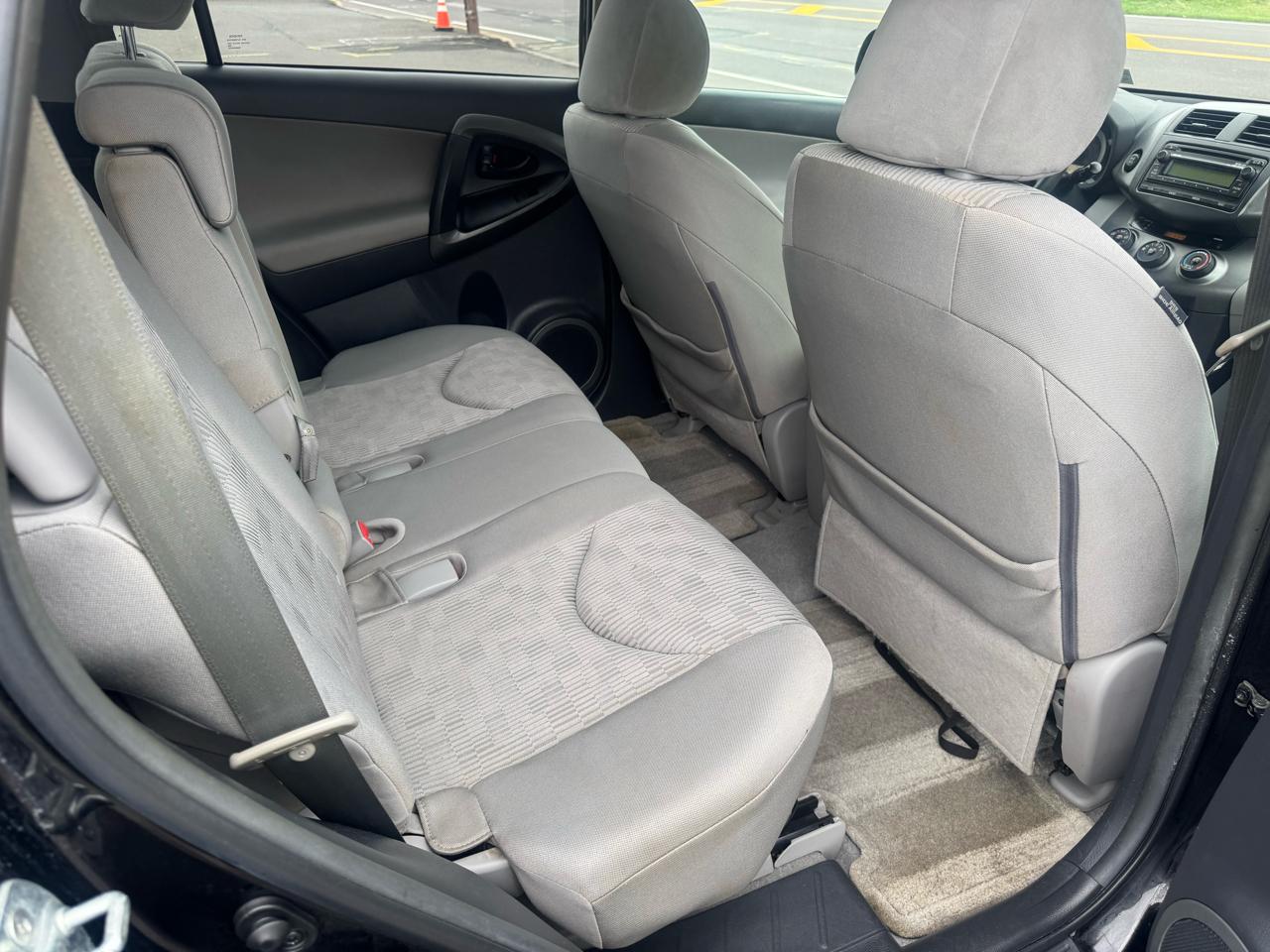 Toyota RAV4 4WD 4dr I4 (Natl) 2012