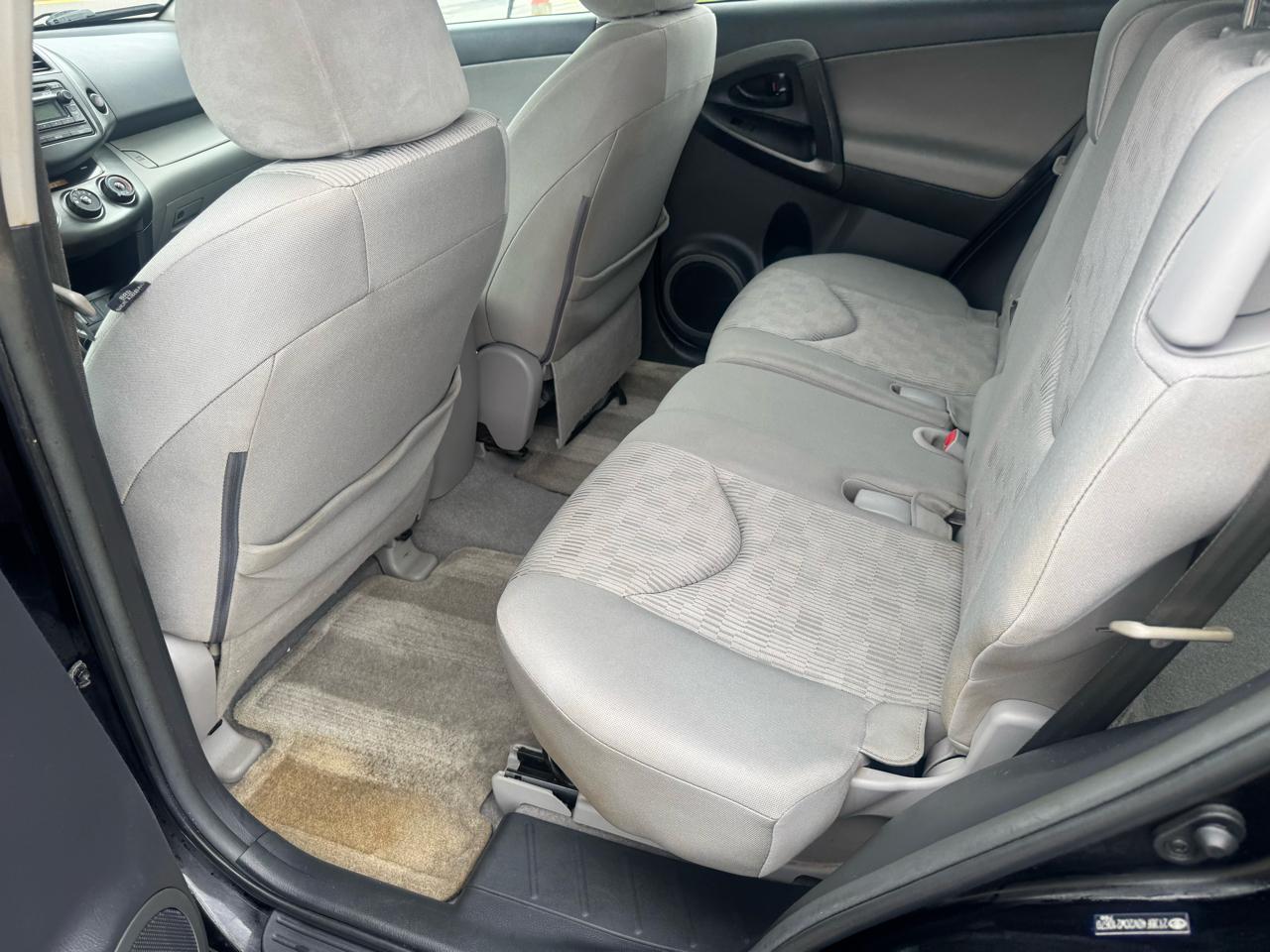 Toyota RAV4 4WD 4dr I4 (Natl) 2012