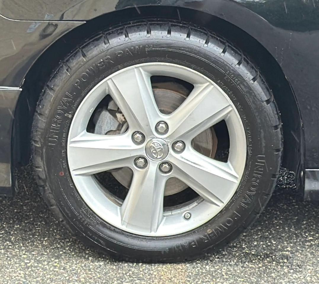 Toyota Camry 4dr Sdn I4 Man SE (Natl) 2010