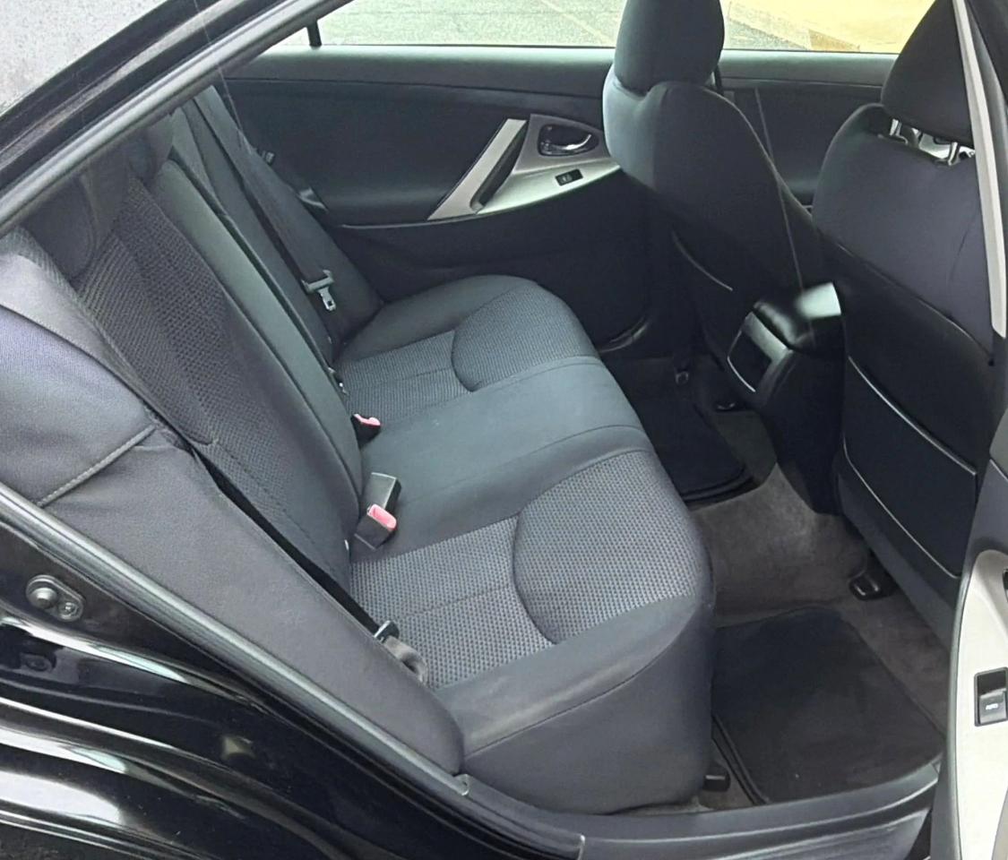 Toyota Camry 4dr Sdn I4 Man SE (Natl) 2010