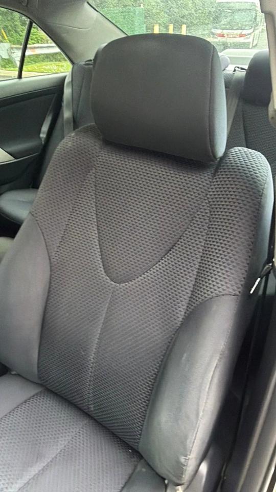 Toyota Camry 4dr Sdn I4 Man SE (Natl) 2010
