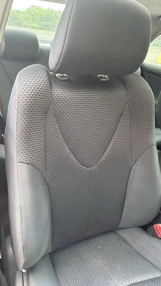 Toyota Camry 4dr Sdn I4 Man SE (Natl) 2010