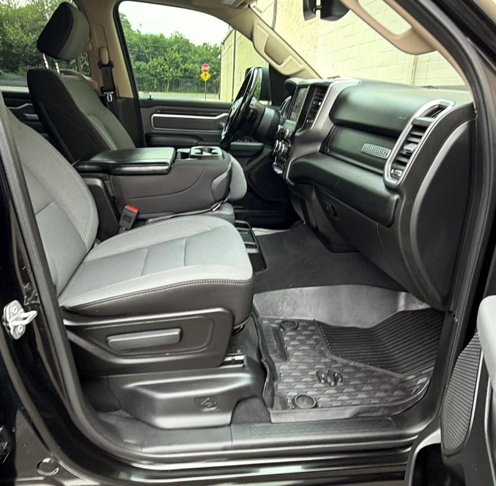 RAM 1500 Big Horn/Lone Star 4x4 Crew Cab 5'7" Box 2019