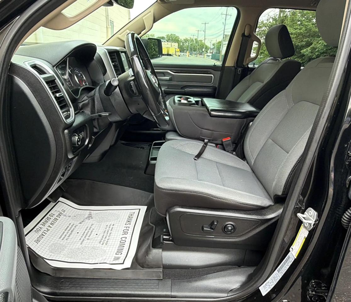 RAM 1500 Big Horn/Lone Star 4x4 Crew Cab 5'7" Box 2019