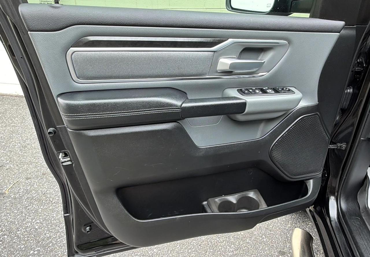 RAM 1500 Big Horn/Lone Star 4x4 Crew Cab 5'7" Box 2019