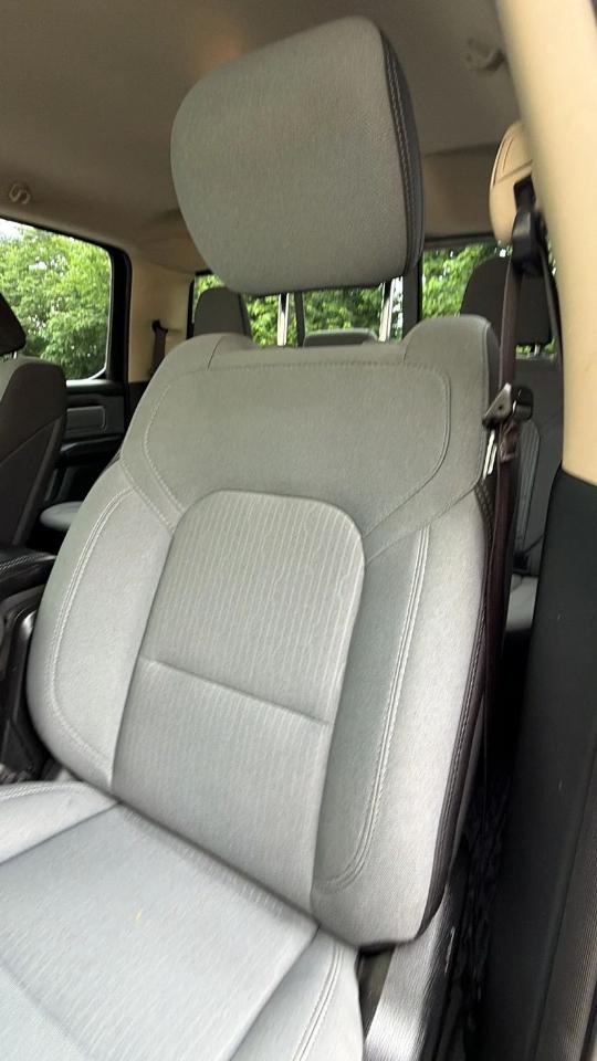RAM 1500 Big Horn/Lone Star 4x4 Crew Cab 5'7" Box 2019