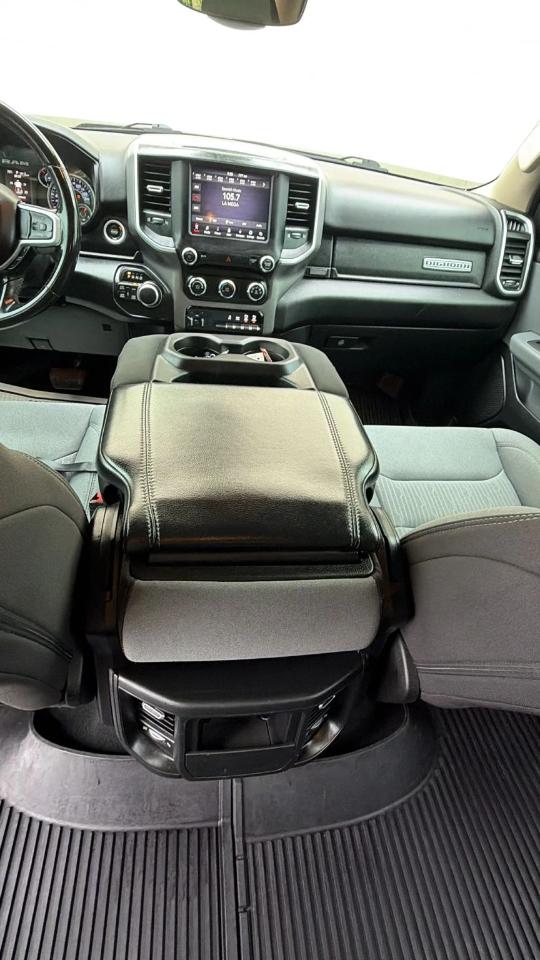 RAM 1500 Big Horn/Lone Star 4x4 Crew Cab 5'7" Box 2019