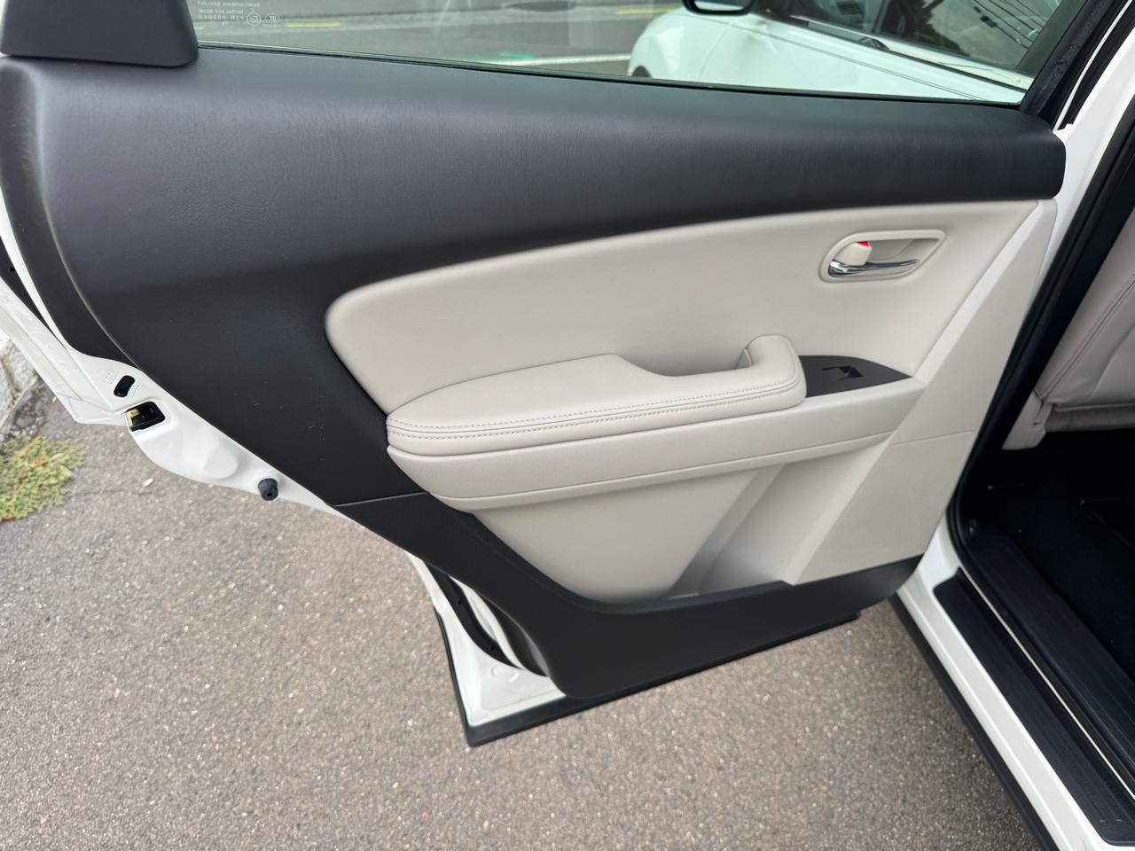Mazda CX-9 AWD 4dr Touring 2012