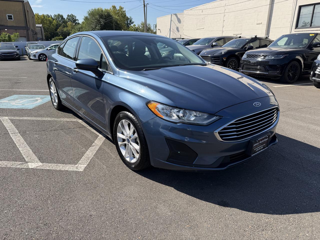 Ford Fusion SE FWD 2019