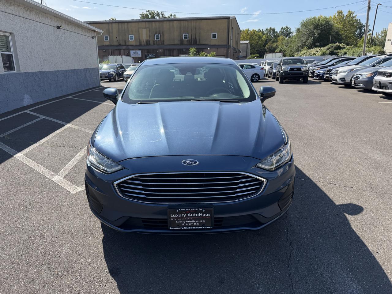 Ford Fusion SE FWD 2019