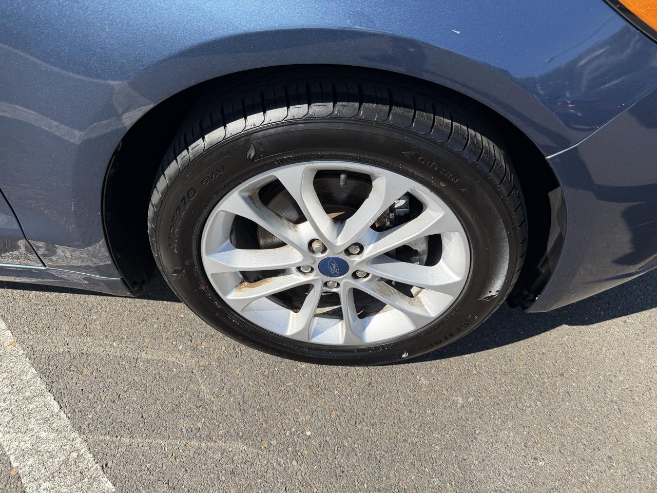 Ford Fusion SE FWD 2019