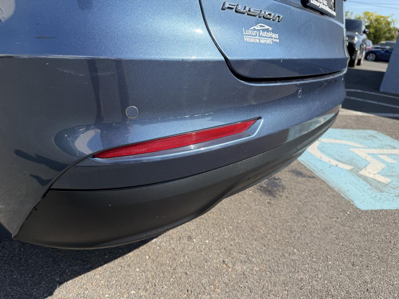 Ford Fusion SE FWD 2019