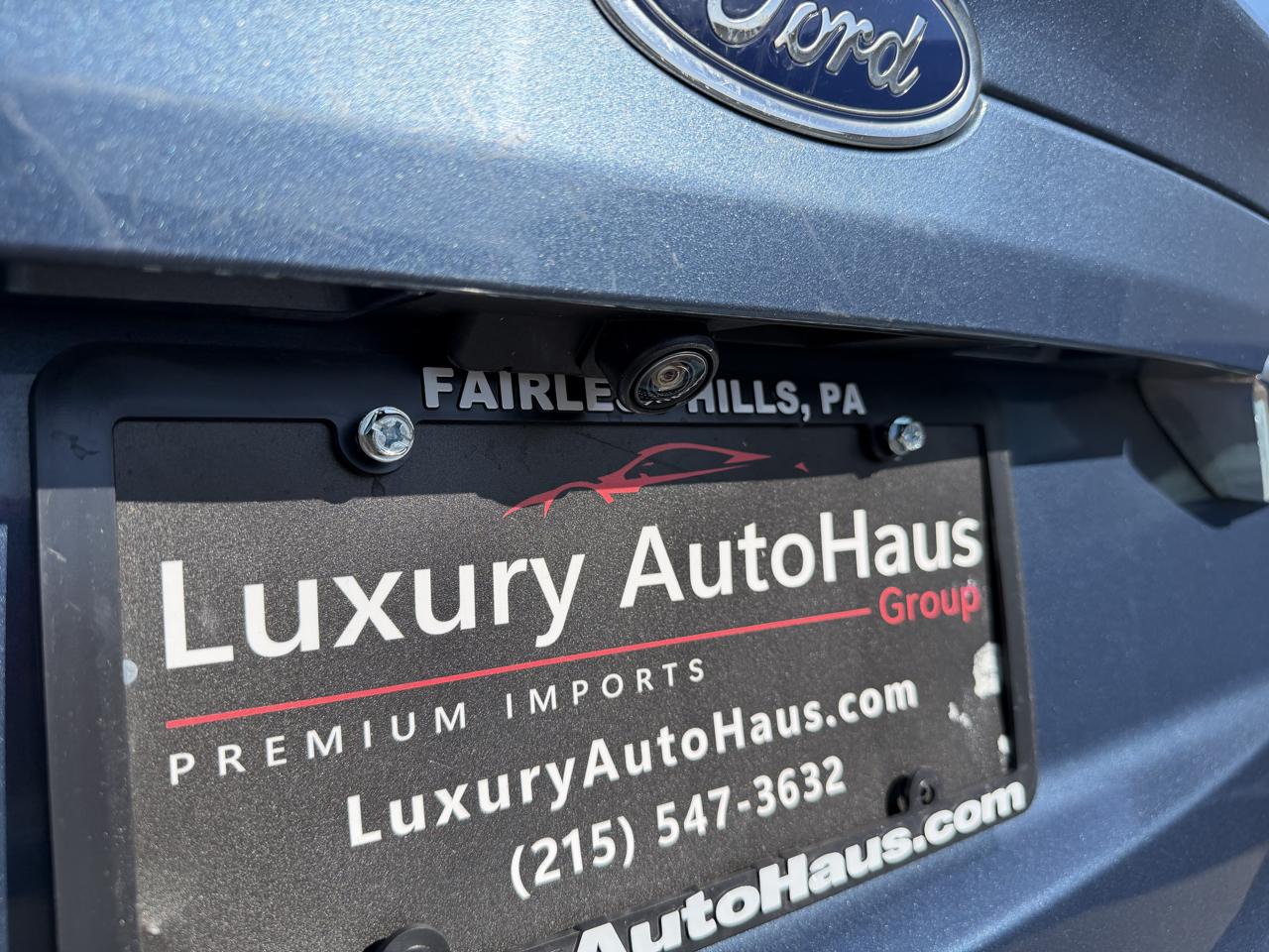 Ford Fusion SE FWD 2019