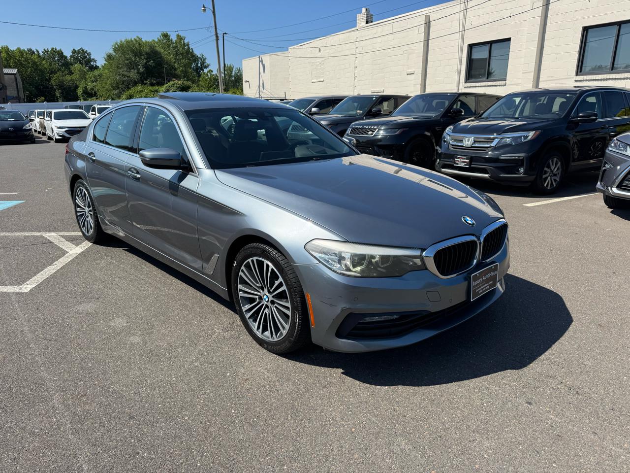 BMW 5 Series 530i xDrive Sedan 2018