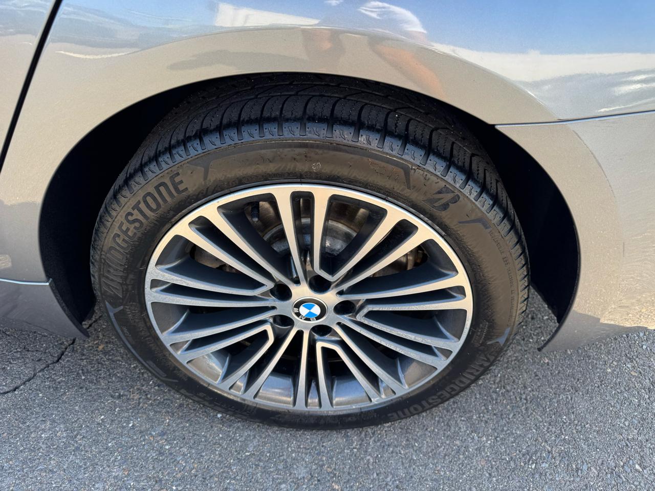BMW 5 Series 530i xDrive Sedan 2018