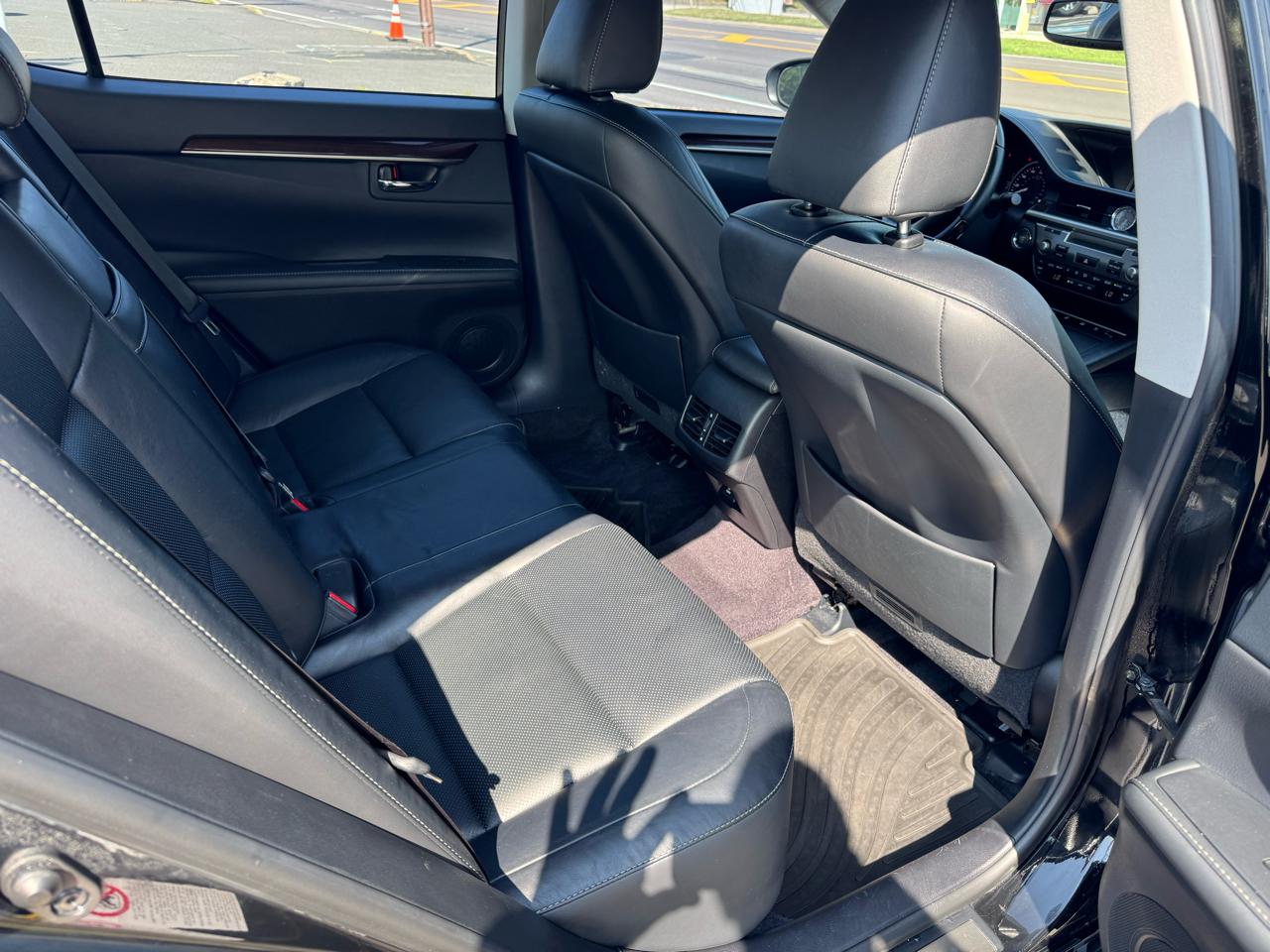 Lexus ES 350 4dr Sdn 2014