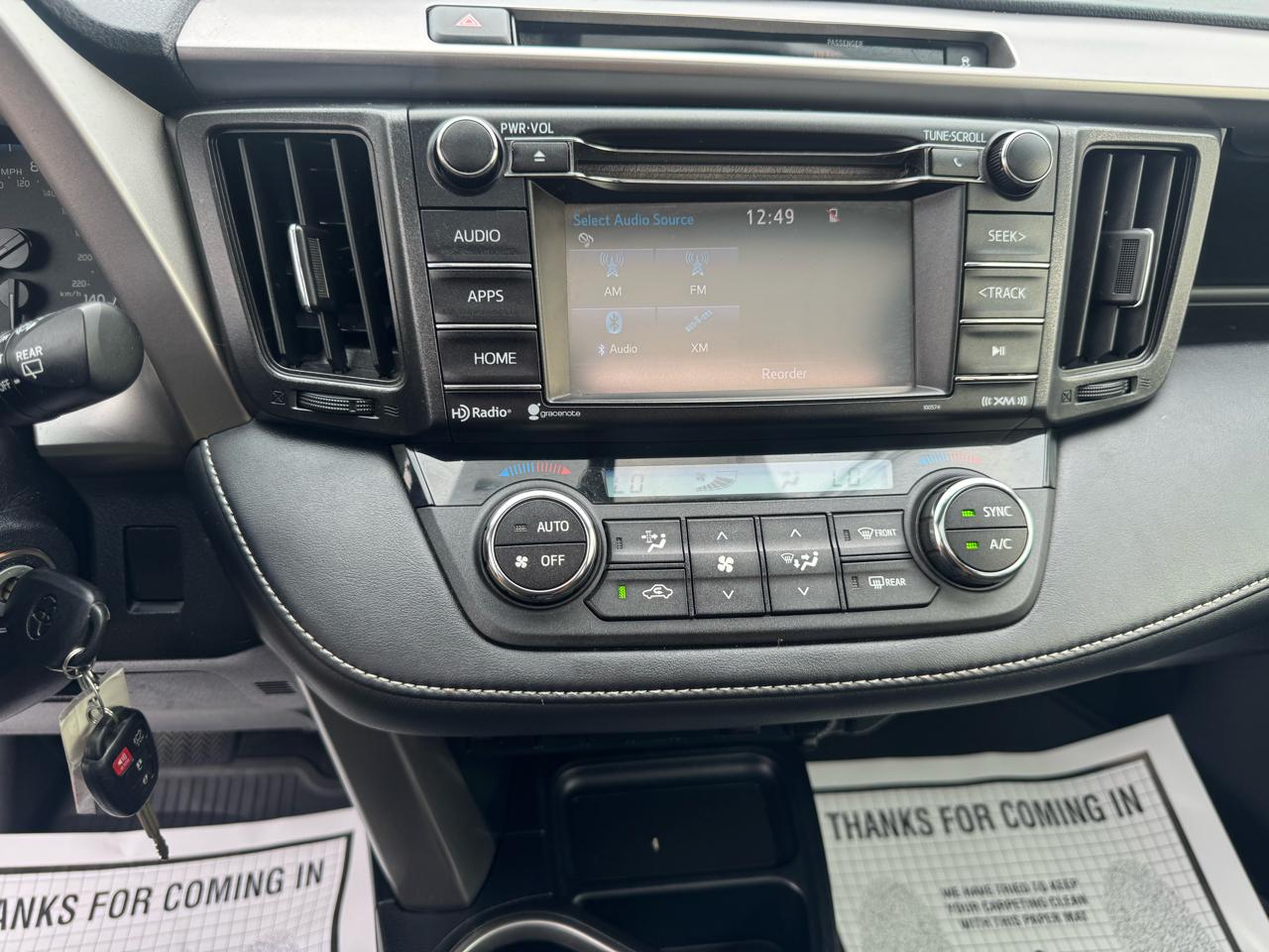 Toyota RAV4 AWD 4dr XLE (Natl) 2016