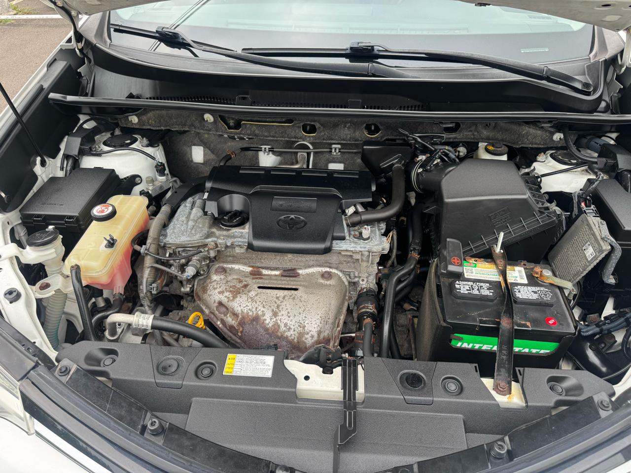 Toyota RAV4 AWD 4dr XLE (Natl) 2016