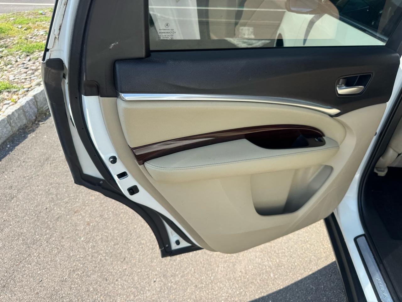 Acura MDX SH-AWD 4dr Tech Pkg 2014