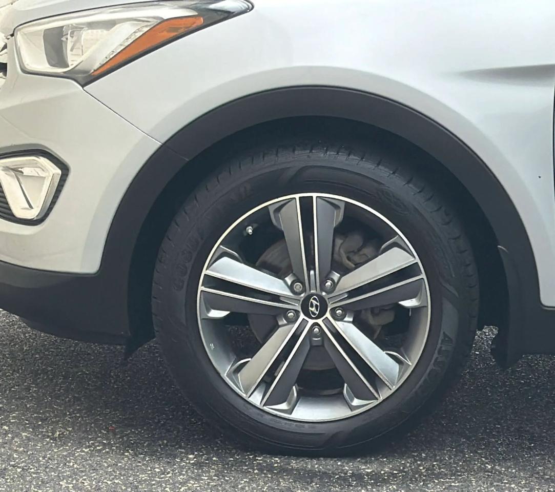 Hyundai Santa Fe Limited AWD 2016