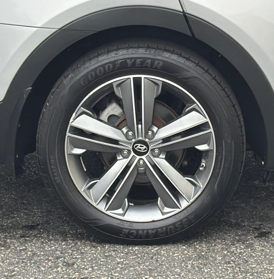 Hyundai Santa Fe Limited AWD 2016