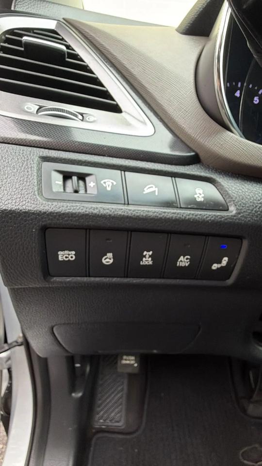 Hyundai Santa Fe Limited AWD 2016