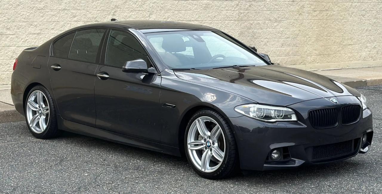 BMW 5 Series 4dr Sdn 550i xDrive AWD 2015