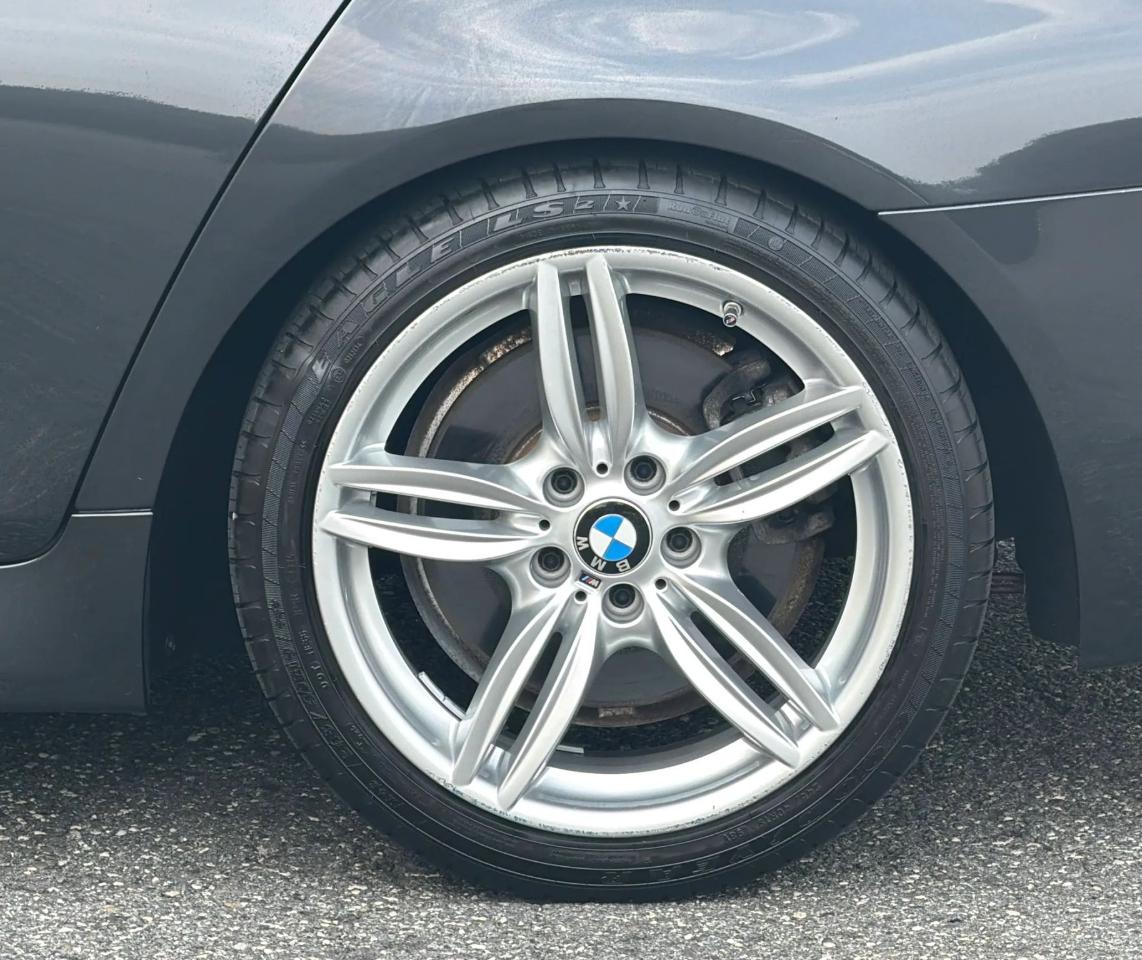 BMW 5 Series 4dr Sdn 550i xDrive AWD 2015