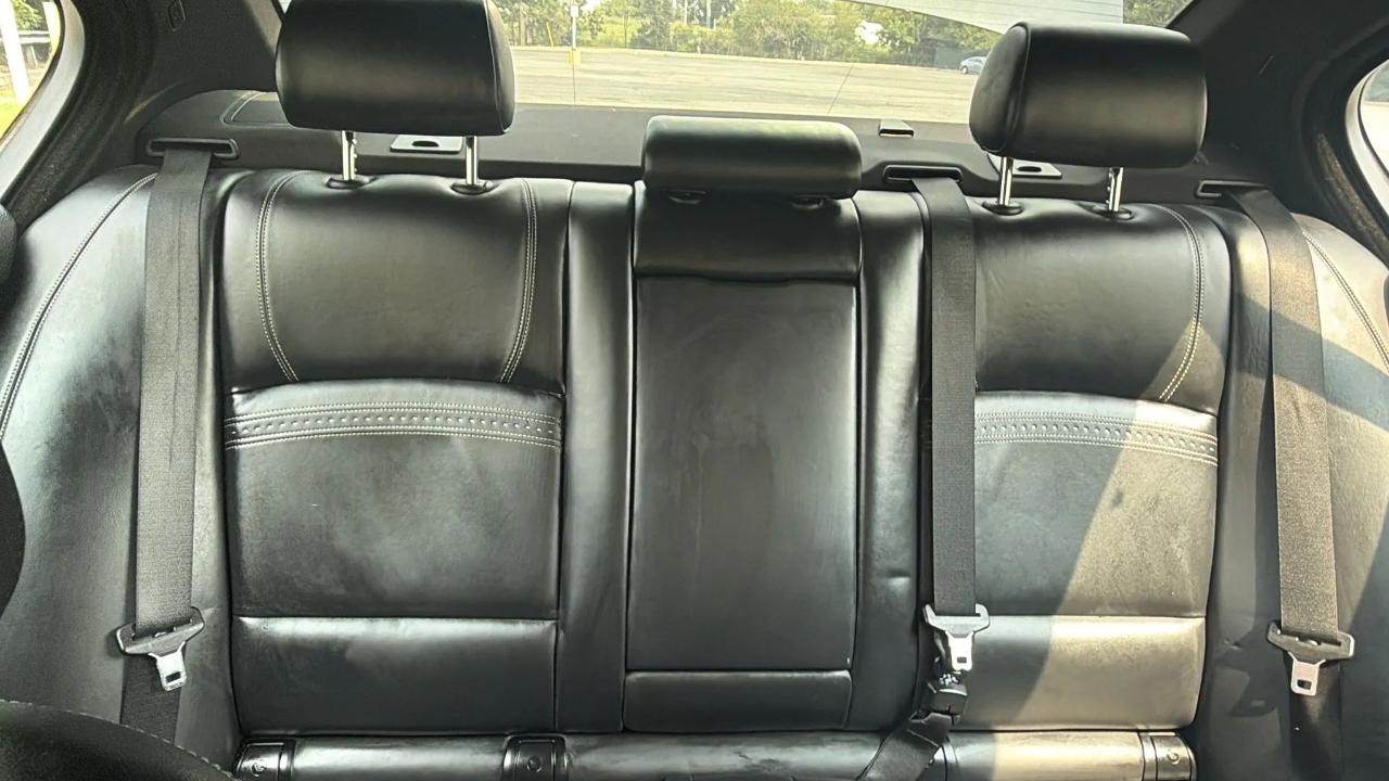 BMW 5 Series 4dr Sdn 550i xDrive AWD 2015