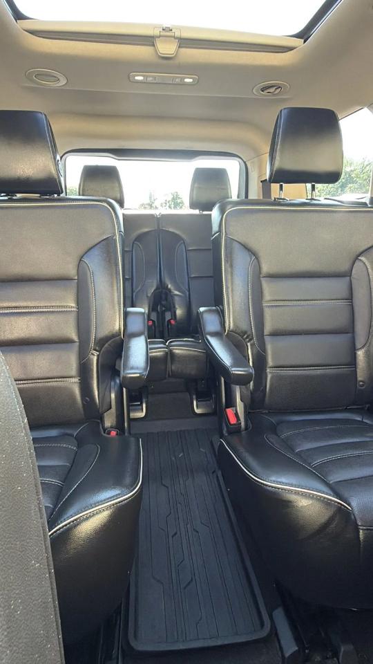 GMC Acadia AWD 4dr Denali 2017