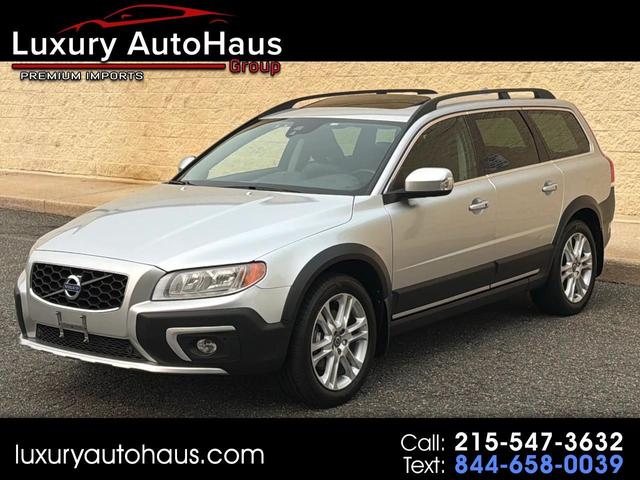 Silver 2016 Volvo XC70 Wagon All-Wheel Drive 6-Speed Automatic