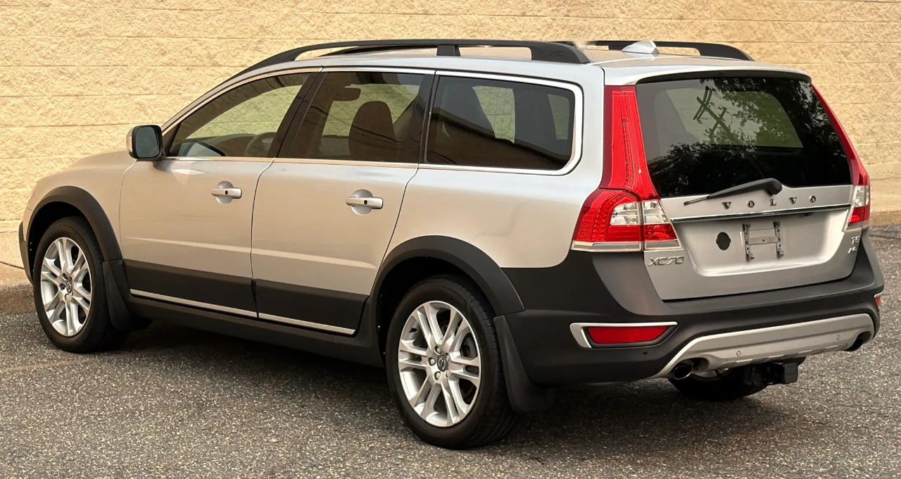 Volvo XC70 AWD 4dr Wgn T5 Premier 2016