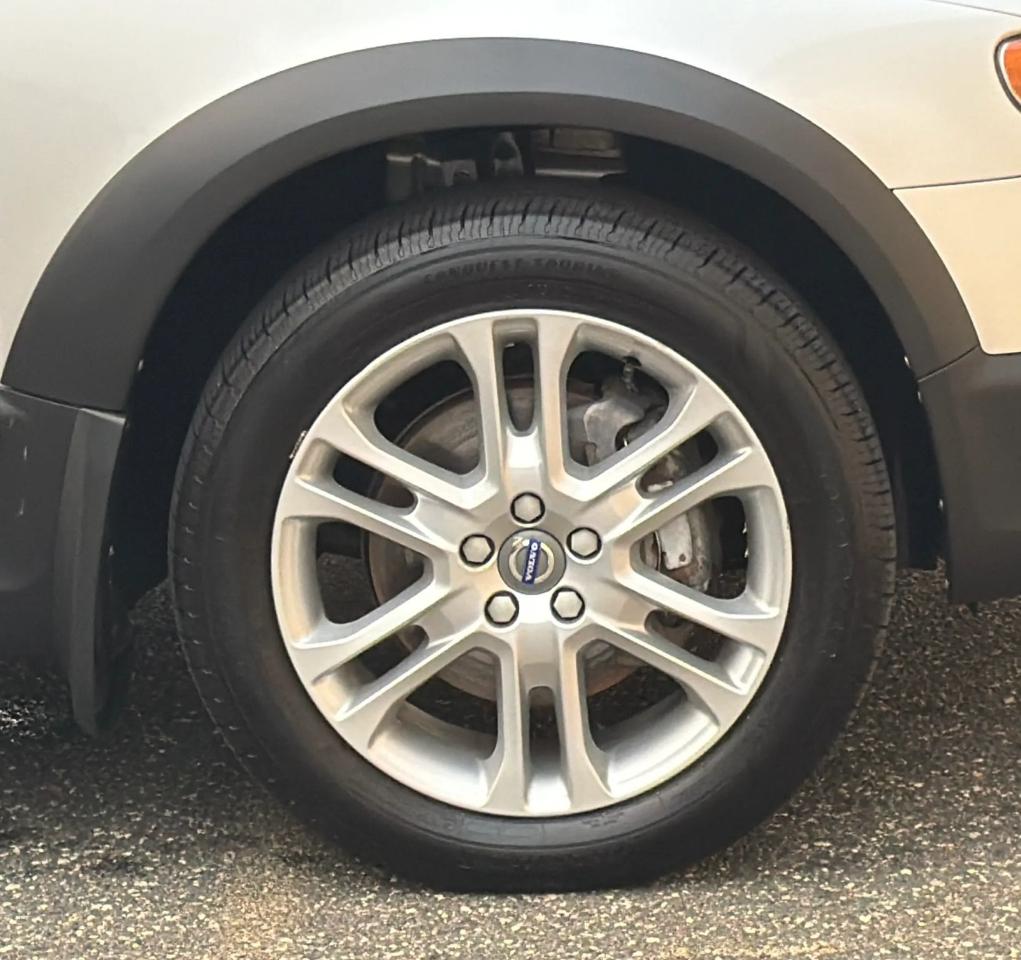Volvo XC70 AWD 4dr Wgn T5 Premier 2016