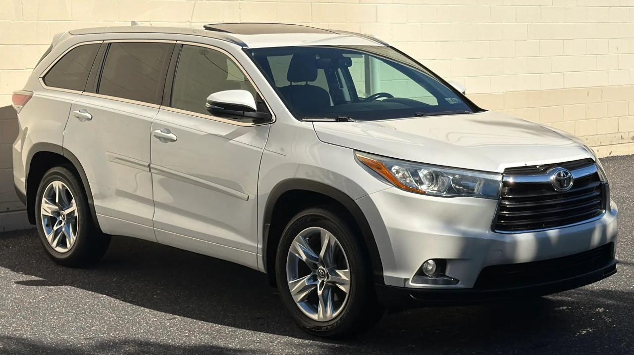 Toyota Highlander AWD 4dr V6 Limited (Natl) 2016