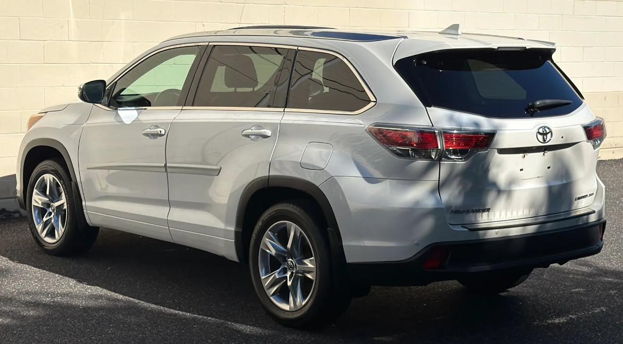 Toyota Highlander AWD 4dr V6 Limited (Natl) 2016