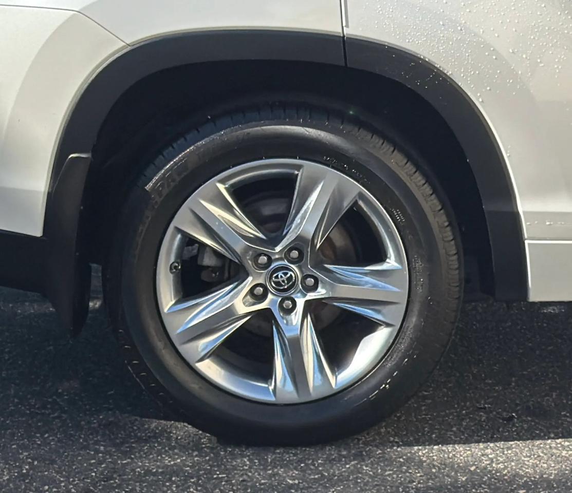 Toyota Highlander AWD 4dr V6 Limited (Natl) 2016