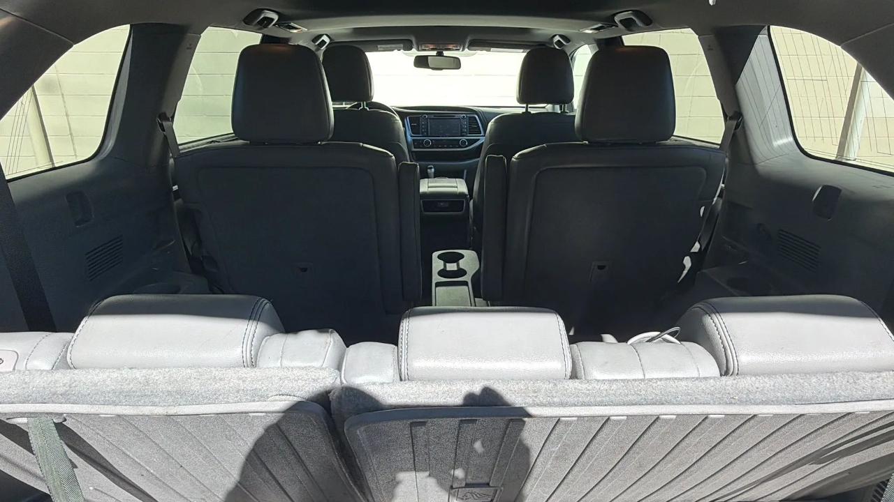 Toyota Highlander AWD 4dr V6 Limited (Natl) 2016