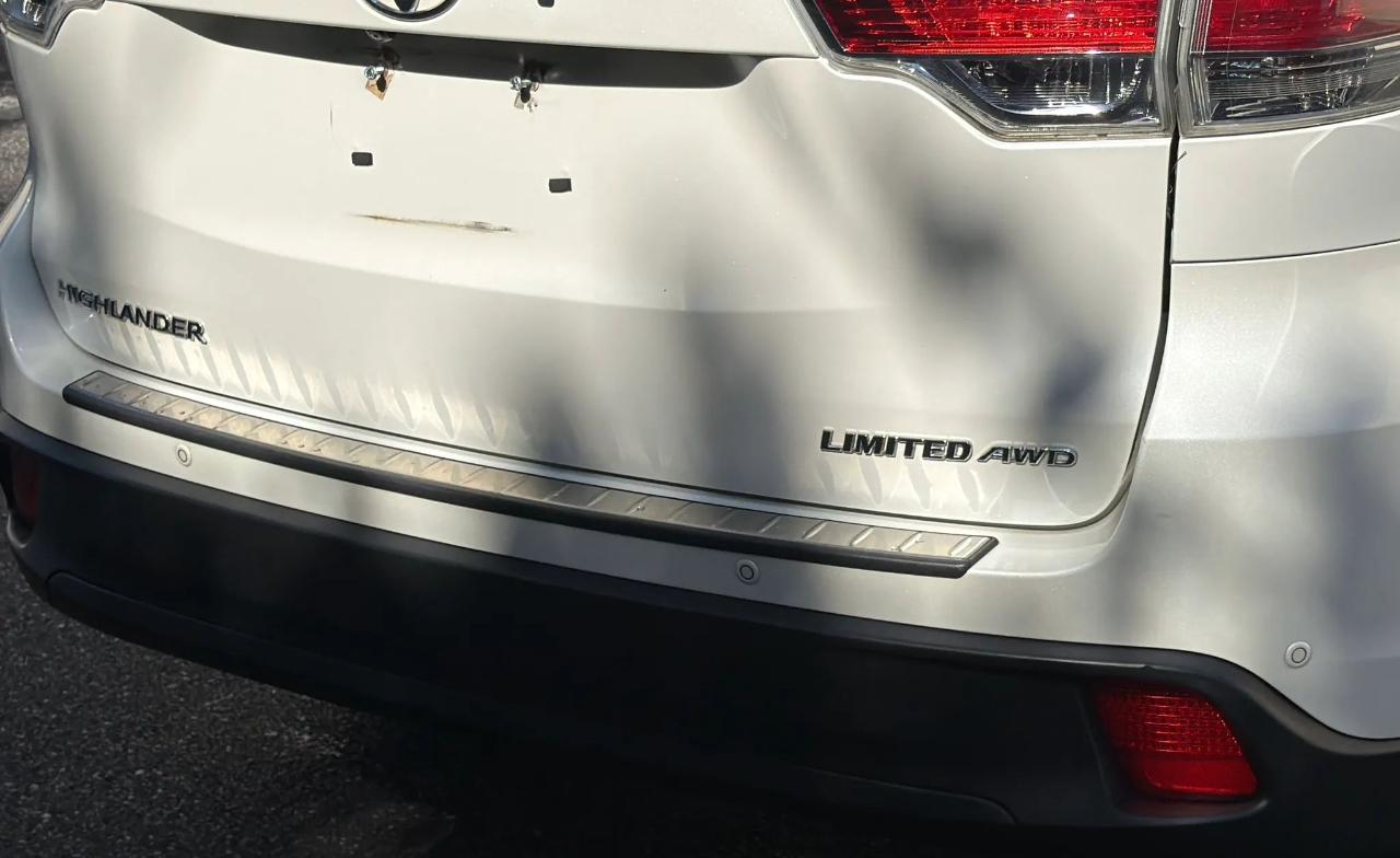 Toyota Highlander AWD 4dr V6 Limited (Natl) 2016