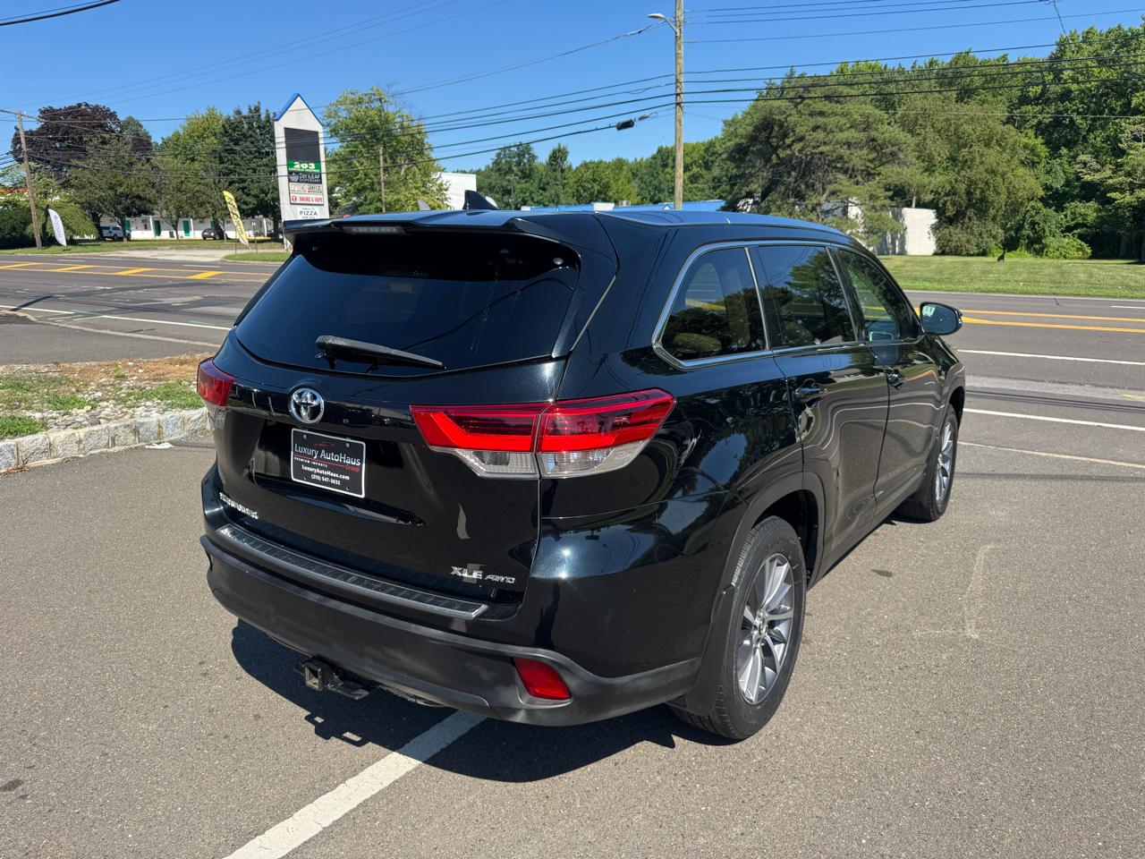 Toyota Highlander XLE V6 AWD (Natl) 2019