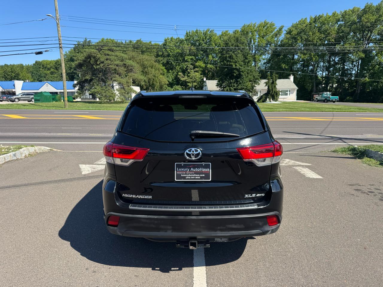 Toyota Highlander XLE V6 AWD (Natl) 2019