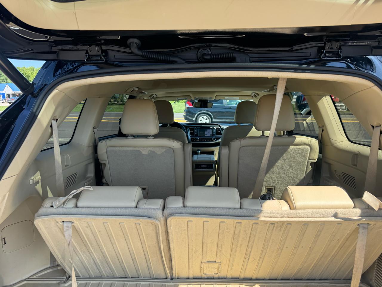 Toyota Highlander XLE V6 AWD (Natl) 2019