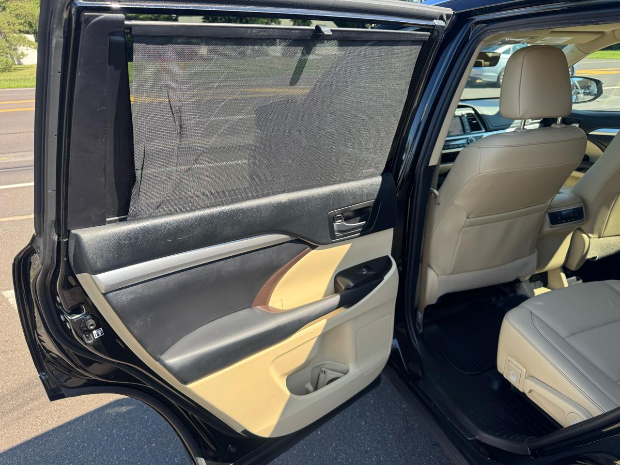 Toyota Highlander XLE V6 AWD (Natl) 2019